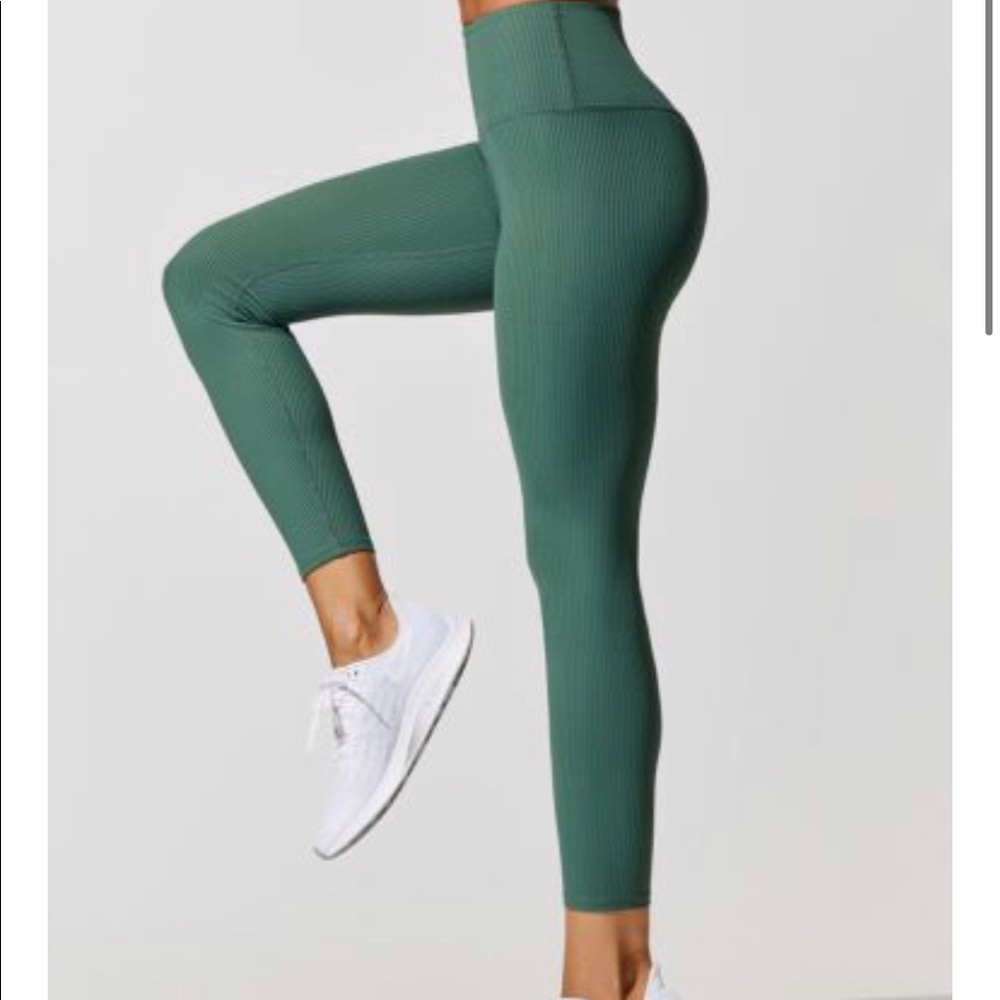 Carbon38 leggings